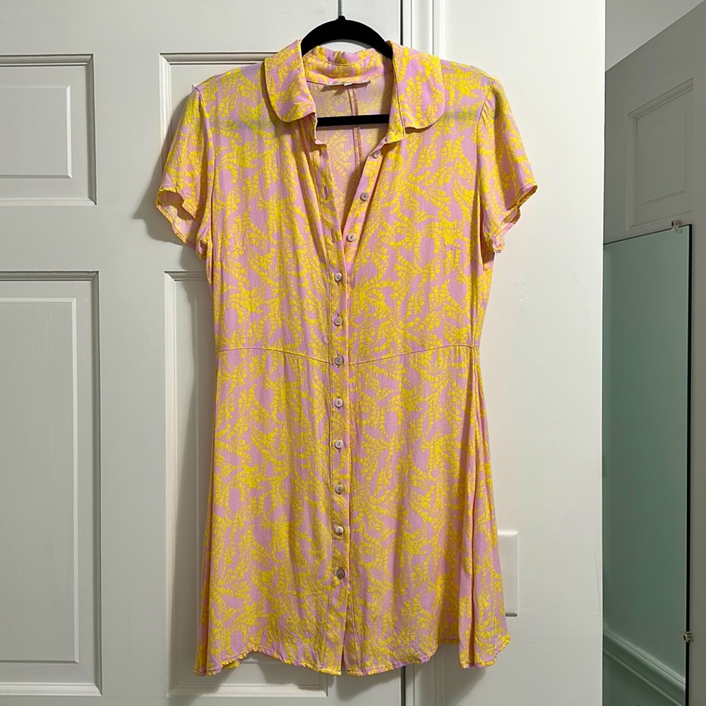 Olivaceous s/s button up dress.
